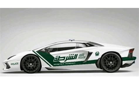 Dubai Police Live Life in Fast Lane With Lamborghini Aventador | Edmunds