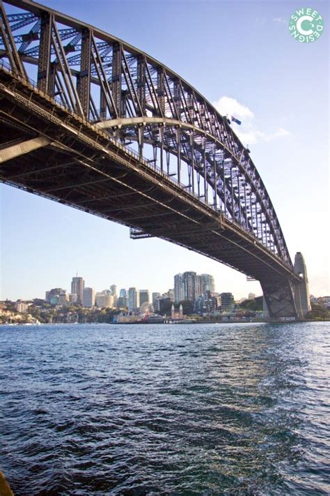 looking out to luna park, sydney harbour bridge World Wallpaper ...