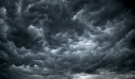 Stormy Clouds – Free Nature Stock