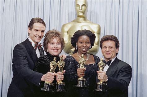 Oscar History: Joe Pesci And The Greatest Acceptance Speech Ever – Filmsane