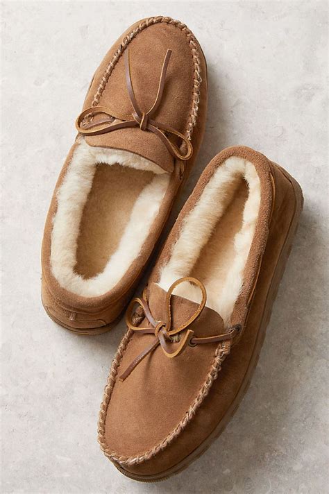 Men's Sydney Sheepskin Moccasin Slippers | Moccasins slippers ...