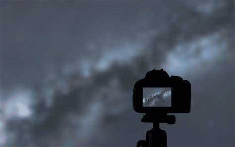 5 Best Cameras for Night Sky Photography in 2023