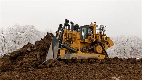 The New Cat D10 Dozer Offers More Productivity With Less Fuel ...