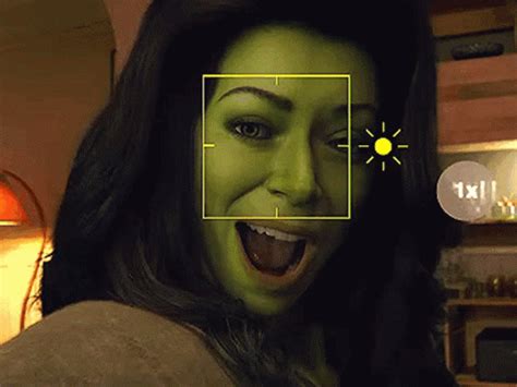 She Hulk Selfie GIF - She Hulk Selfie Tatiana Maslany - ຄົ້ນພົບ ແລະ ...