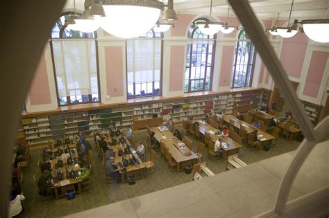 Multnomah County Library users love ebooks, audiobooks; Oregon’s 2020 ...