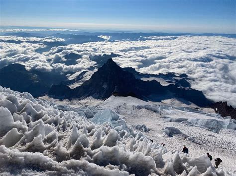 Hiking around the world: Mount Rainier National Park — The Hiking Club