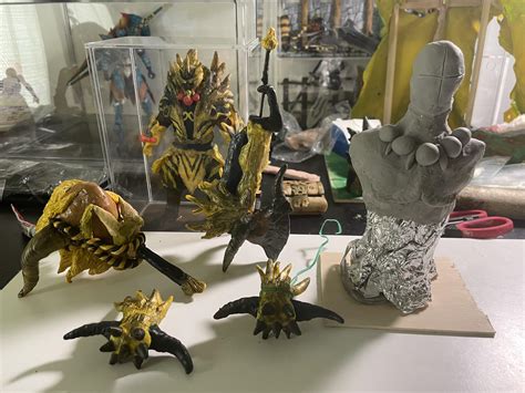 1/12 Furious Rajang armor done / 1/6 Scale-up WIP : r/MonsterHunterWorld