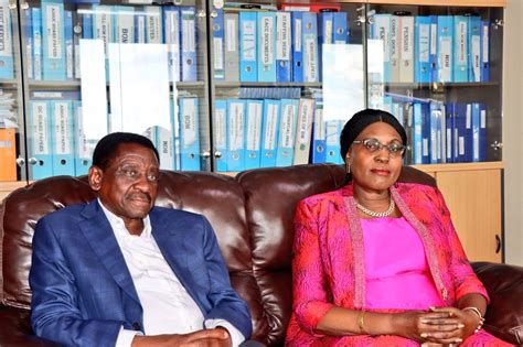 Kenya Medical Research Institute on Twitter: "Prof. @orengo_james ...