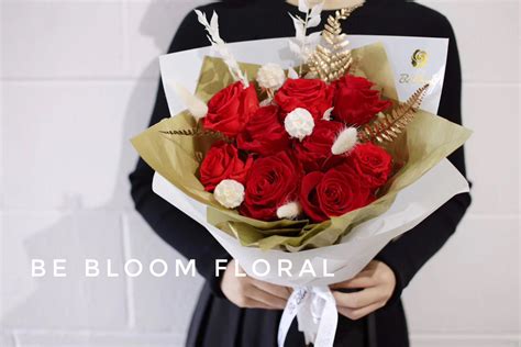 9 Eternal Rose Bouquet – BE BLOOM FLORAL