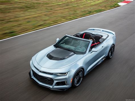 Chevrolet Camaro ZL1 Convertible (2017) - pictures, information & specs