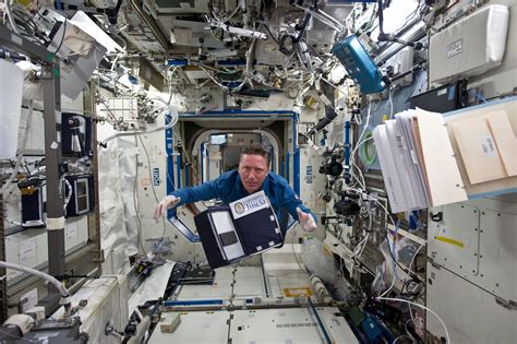 international space station inside에 대한 이미지 검색결과 | Space station, Space ...