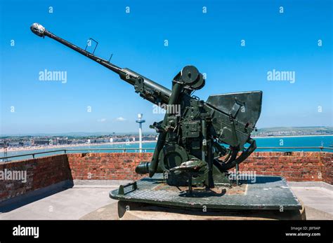 Ack ack gun hi-res stock photography and images - Alamy