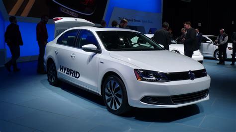 File:2013 Volkswagen Jetta Hybrid.jpg