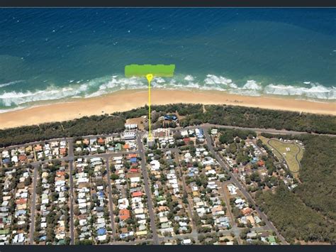 Steps to Mudjimba Beach, Cafes & Village, The Sunny Coasts Hidden Gem ...