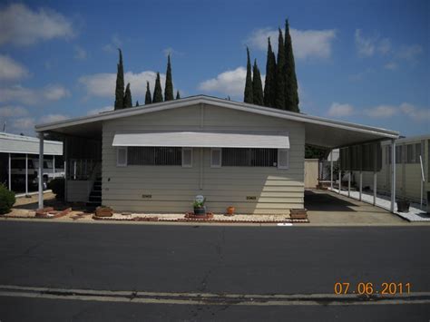 Listing in Casa de Flores Mobile Home Park