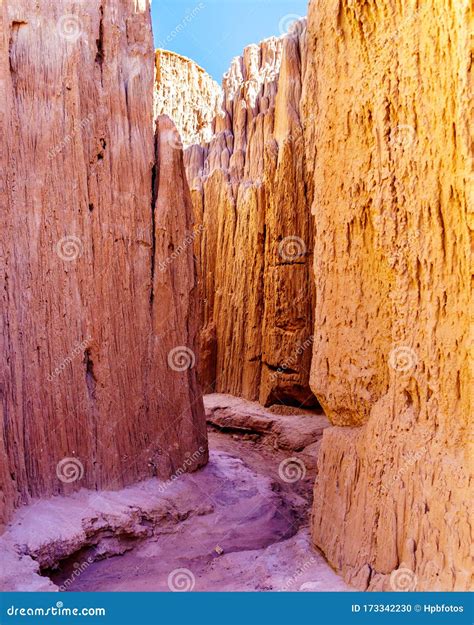 The Dramatic and Unique Patterns of Slot Canyons in Cathedral Gorge in ...