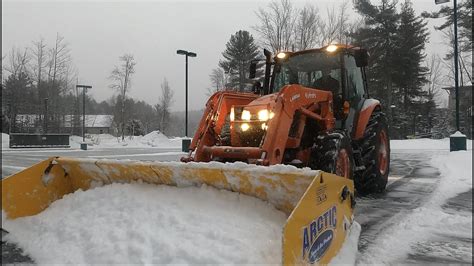 Tractor snowplowing with Arctic Snow Pusher! (My thoughts) - YouTube