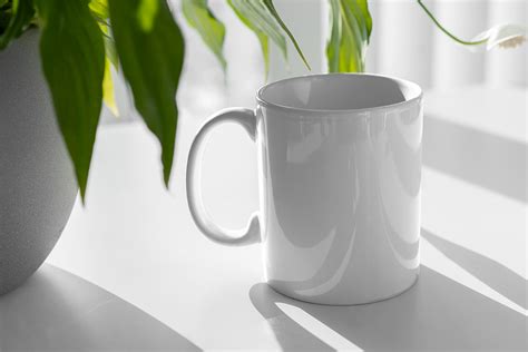 Free Mug Floral Mockup — Free Mockup World