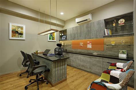 Cabin Small Office Interior Design India - art-whippersnapper