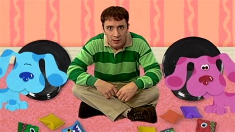 Watch Blue's Clues Season 3 Episode 28: Blue's Clues - Blue's Big ...