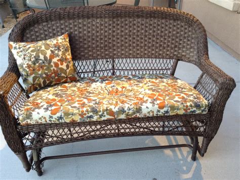 Patio furniture cushions | Hawk Haven