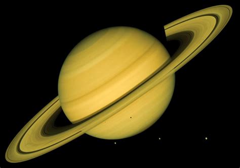 Yellow Saturn by sogrepcorpus on DeviantArt