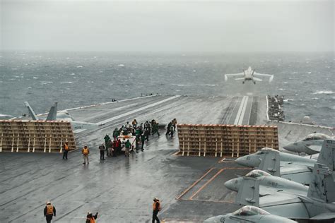 USS Gerald Ford Flight Deck Now Certified; Can Conduct Carrier ...