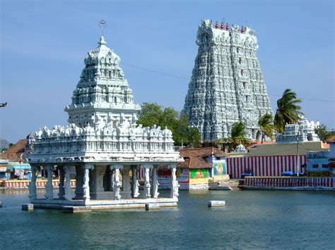 Incredible Trips..: Places to visit in Kanyakumari - Suchindrum Temple