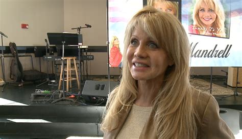 Singer, author Irlene Mandrell visits Trinity Christian Academy - WBBJ TV