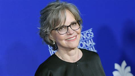 Sally Field nommée récipiendaire du prix SAG Life Achievement Award ...