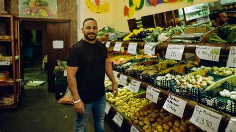 Gloucester Road: Bristol project captures 40 years of street life - BBC ...