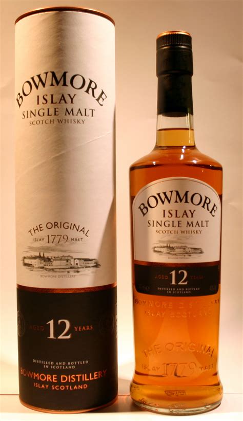 File:Bowmore Single Malt Scotch Whisky 12 years old.jpg