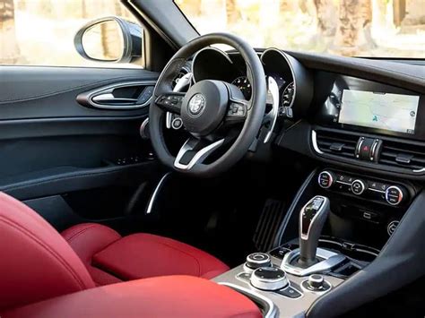 Alfa Romeo Interior - 2023 Giulia, Stelvio, and Tonale Interior