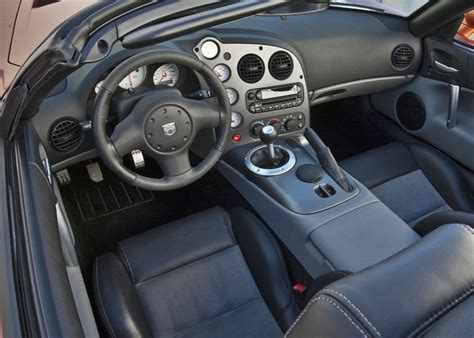 2010 Dodge Viper Interior Profile - The Supercars - Car Reviews ...