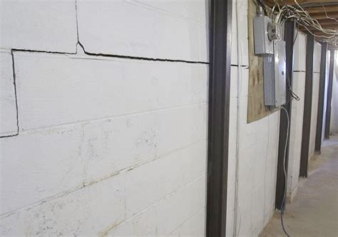 Bowing Basement Walls: Causes And How To Fix The Problem Bowing ...