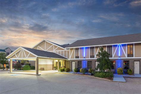 Super 8 Hotel Bentonville - I-49, Exit 85, AR - See Discounts