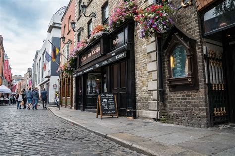 Dublin: Old Town's Famous Pubs Outdoor Escape Game