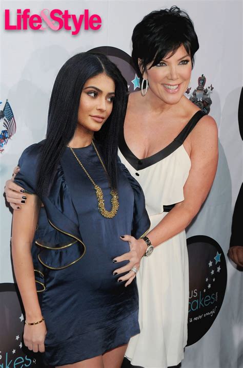 Kylie Jenner Pregnant Pictures: See the 20-Year-Old With a Baby Bump