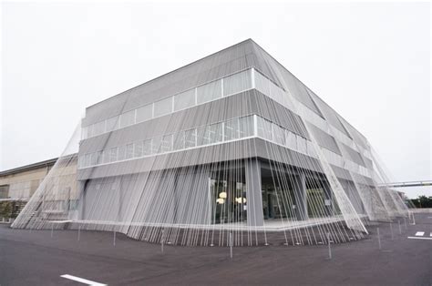 An Earthquake-Resistant Building Made with Carbon Fabric | Architect ...