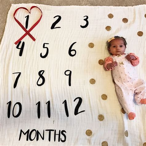 DIY Milestone Blanket - The Chirping Moms