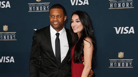 NFL receiver Randall Cobb, family 'lucky to be alive' after escaping ...