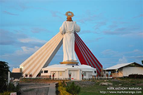 The Archdiocesan Shrine of Divine Mercy - Philippines Tour Guide