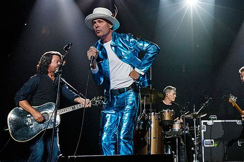 Queen’s remembers Gord Downie | Queen's Gazette | Queen's University