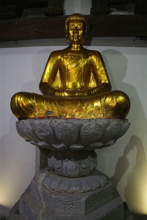 Statue recalls the glories of the Lý Dynasty – CVD