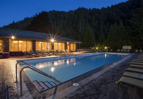 Harrison Hot Springs Resort & Spa - UPDATED 2022 Prices, Reviews ...