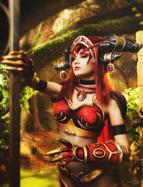 Narga Lifestream - Alexstrasza - Cosplay - World of Warcraft Anime ...