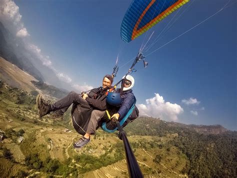 Tandem paragliding from A to Z: Freedom in the clouds | Adrop.cz | Adrop.cz