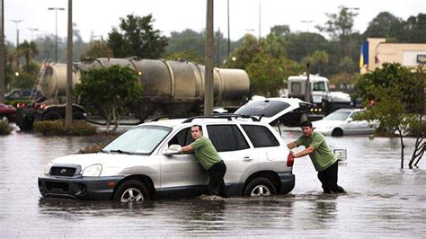 Heavy rains flood roads, force evacuations in Tampa Bay area