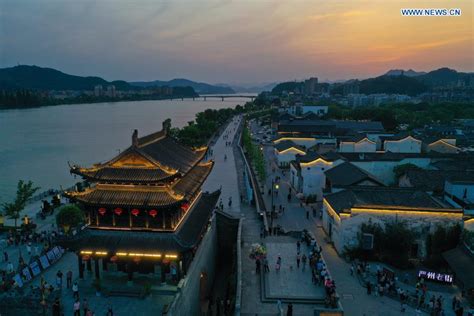 Visitors enjoy night time in Yanzhou ancient city - Xinhua | English ...