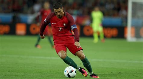 Cristiano Ronaldo dribbling - Euro 2016 in France June 14, 2016 ...